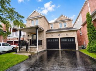 18 Byram Downs St, Ajax, ON L1Z 1R5