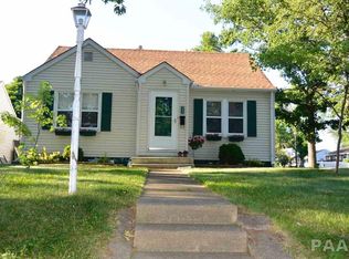 1009 Eldridge St, Washington, IL 61571