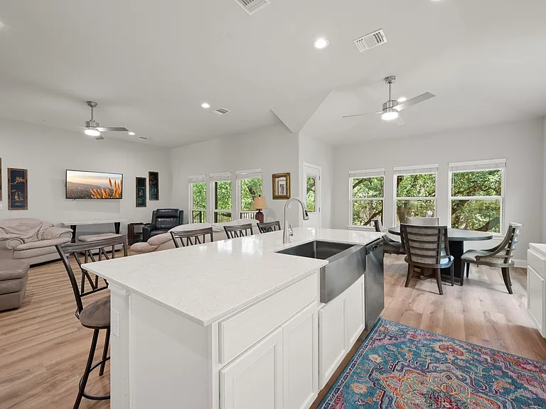 2503 Wilson Ave — Photo 15