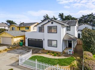 3144 Lake Dr, Marina, CA 93933