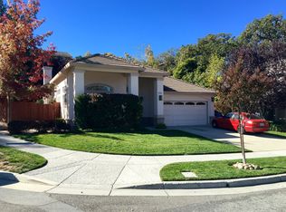 8843 Rancho Hills Dr, Gilroy, CA 95020
