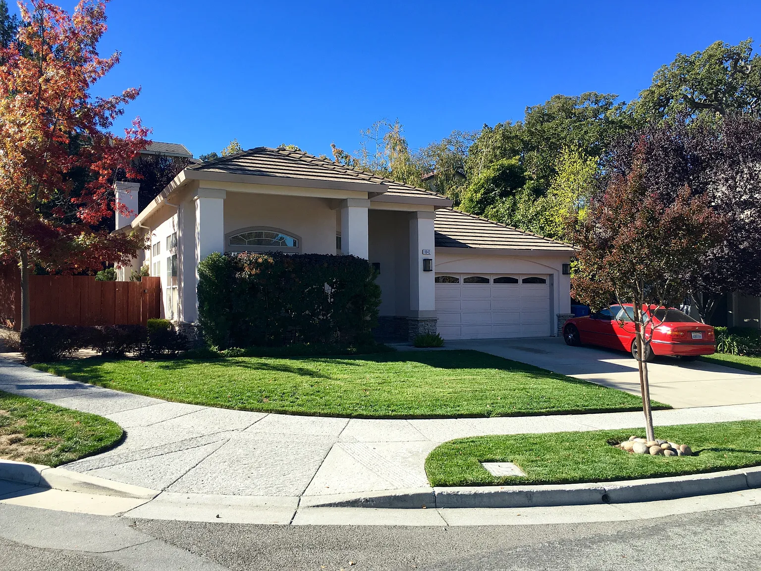 8843 Rancho Hills Dr photo 1