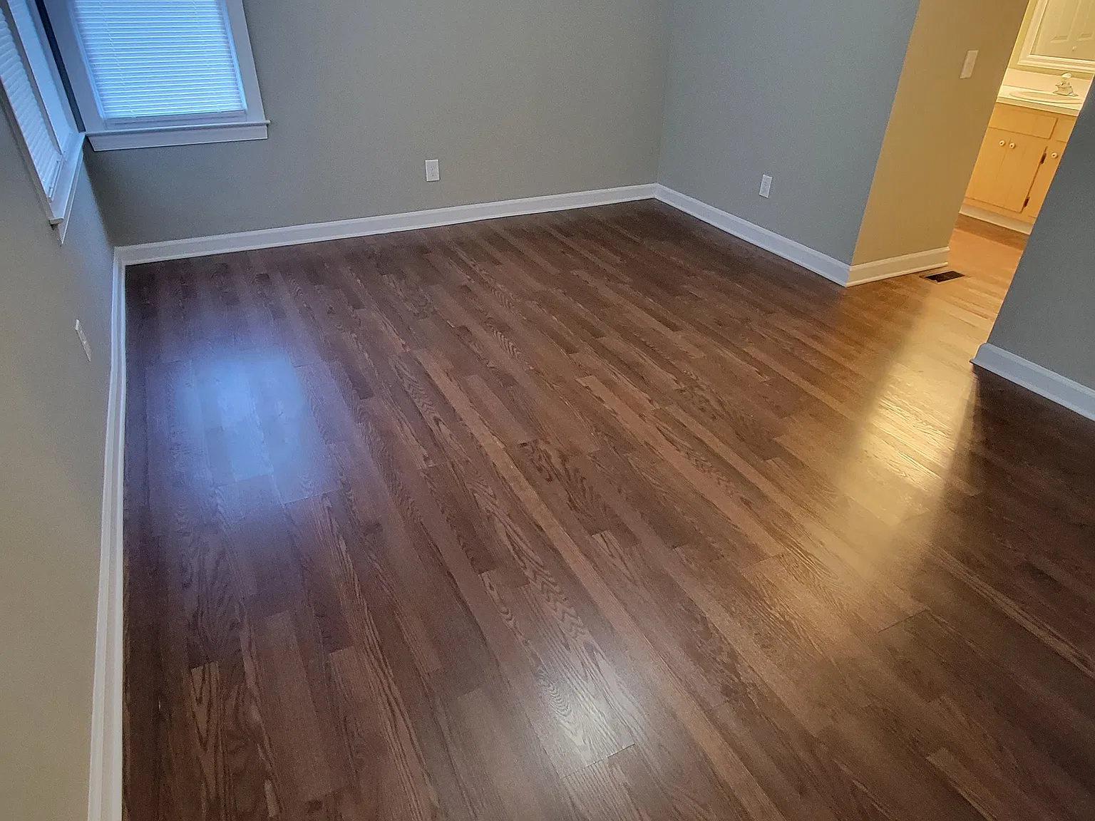 3 bed, 1431 sqft, $2,100 — Photo 4