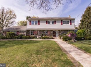 931 Franklin Ln, Maple Glen, PA 19002