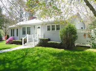 293 Mautucket Rd, South Kingstown, RI 02879