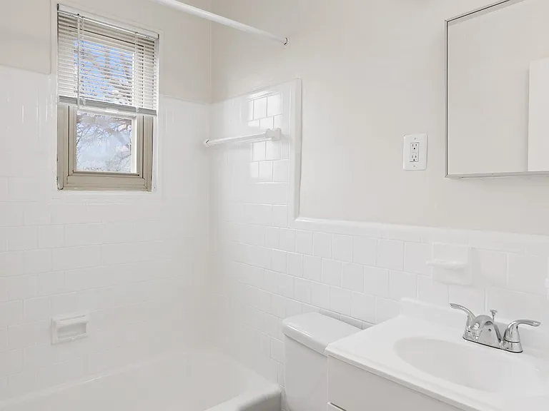 1814-1816 THE ASHTON — Photo 67