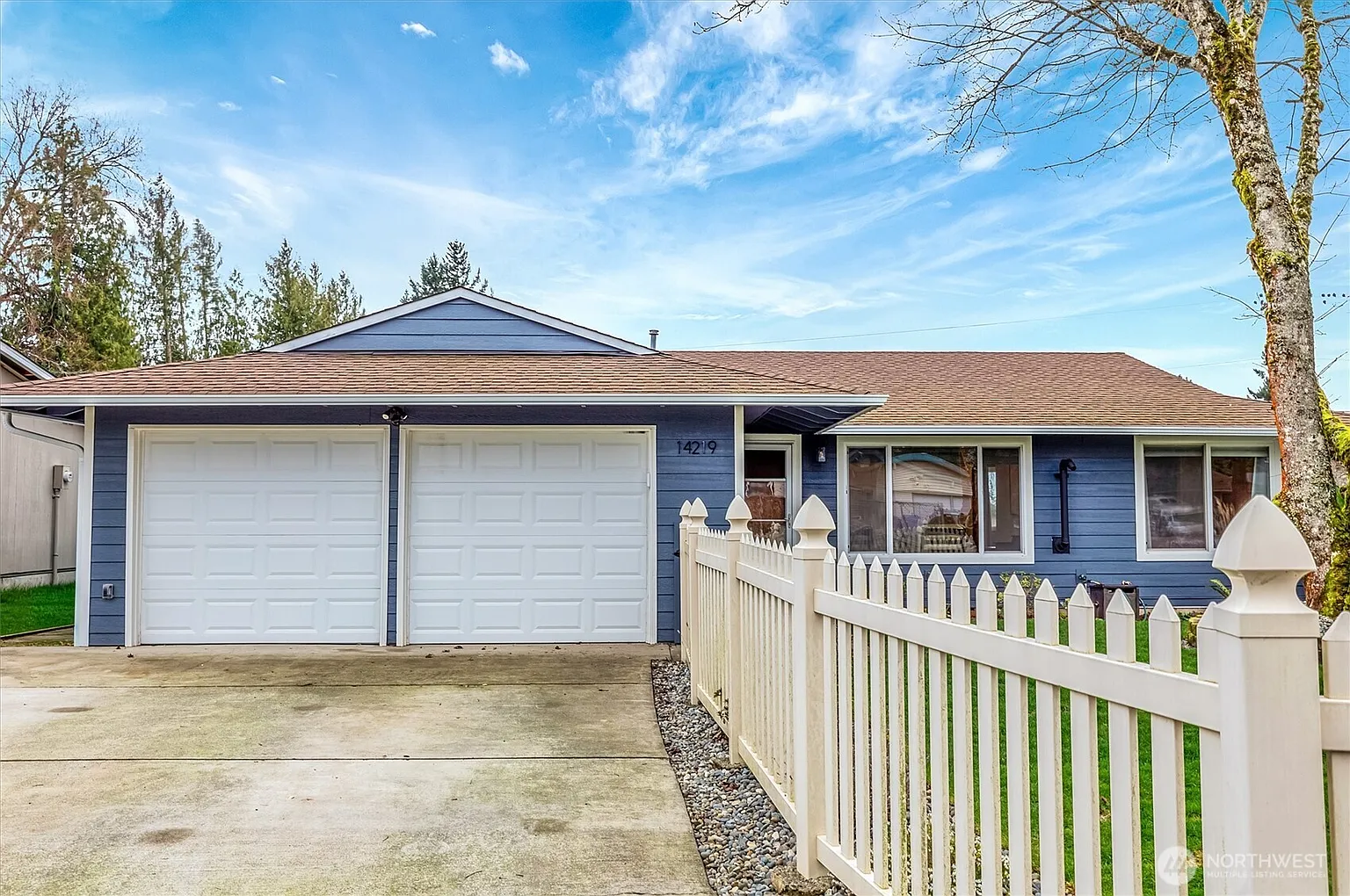 14219 SE 259th Place photo 1