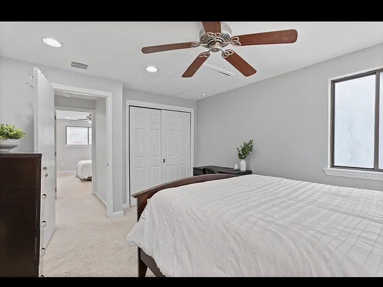 113 Brigham St #4D — Photo 20