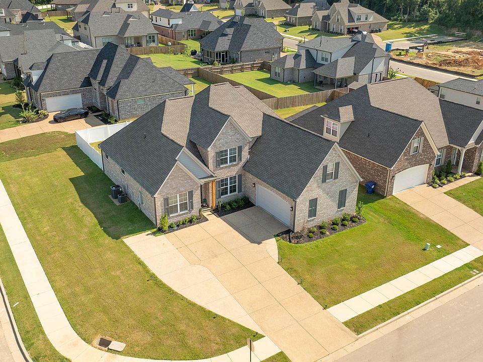 1st image of 200 Valleyview Ln