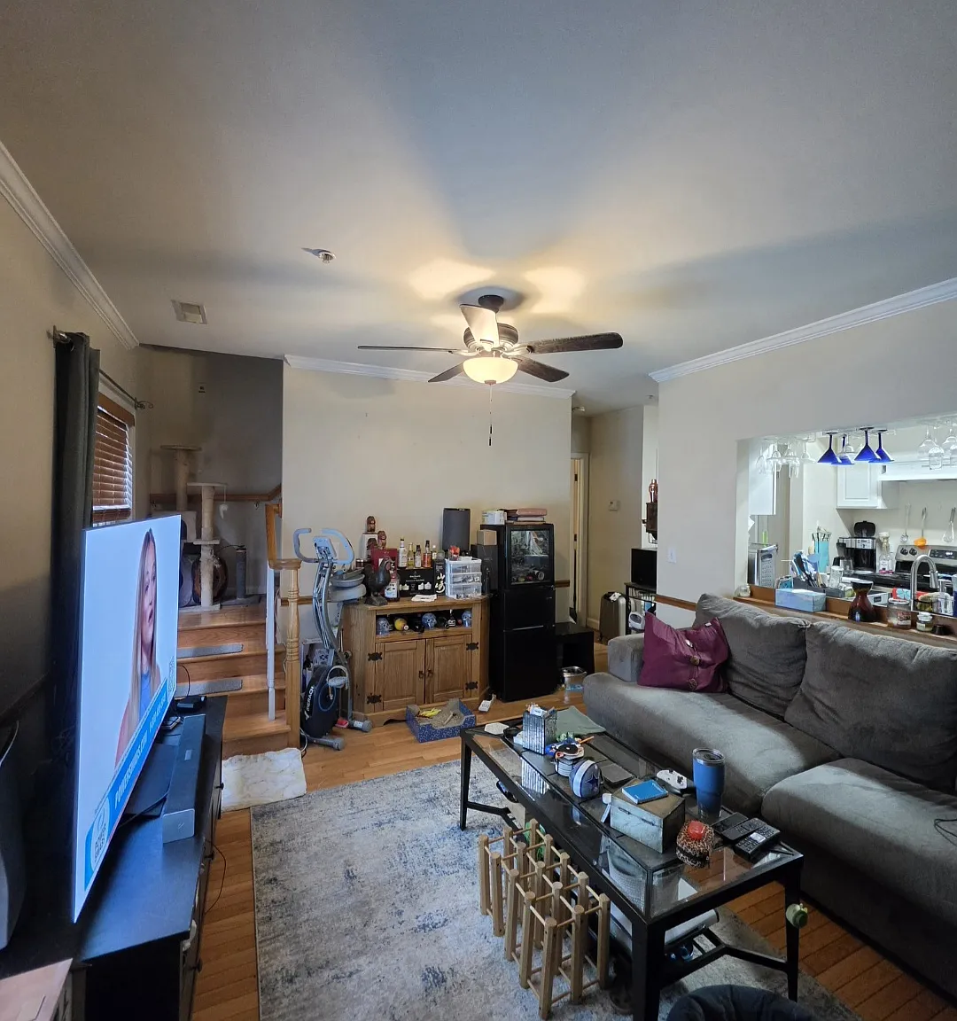2 bed, 1170 sqft, $3,200 — Photo 3
