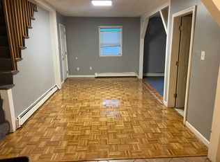 184 Ludlam St, Lowell, MA 01850