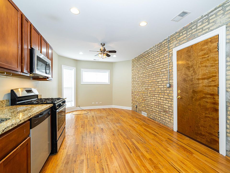 1st image of 1642 W Greenleaf Ave APT 3S