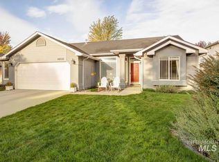 16715 N Tullamore Dr, Nampa, ID 83687