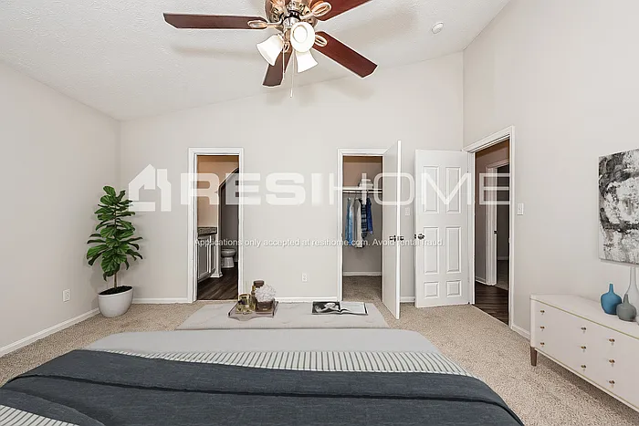 5552 Phillips Dr — Photo 11