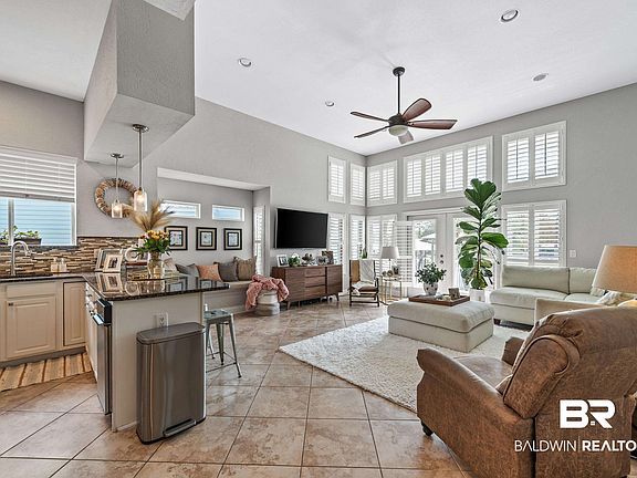 4th image of 26060 Marina Rd #3