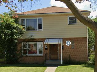 5800 N 68th St #5802, Milwaukee, WI 53218