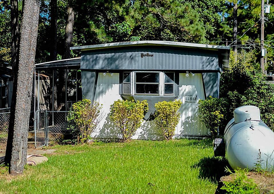 1st image of 13912 Anchor Ct