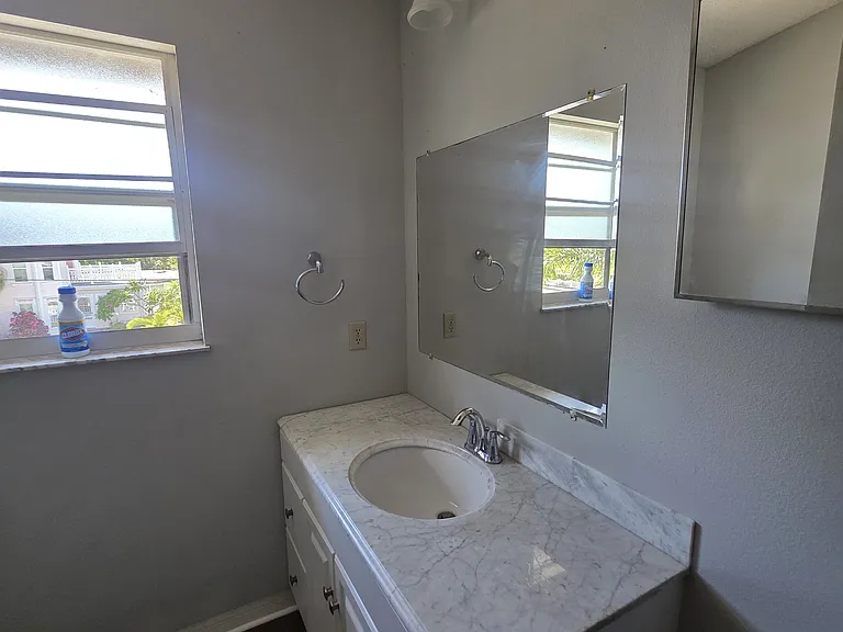 2735 Marshall Dr #A — Photo 4