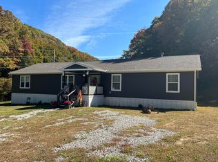 2034 Salt Gum Rd, Scalf, KY 40982