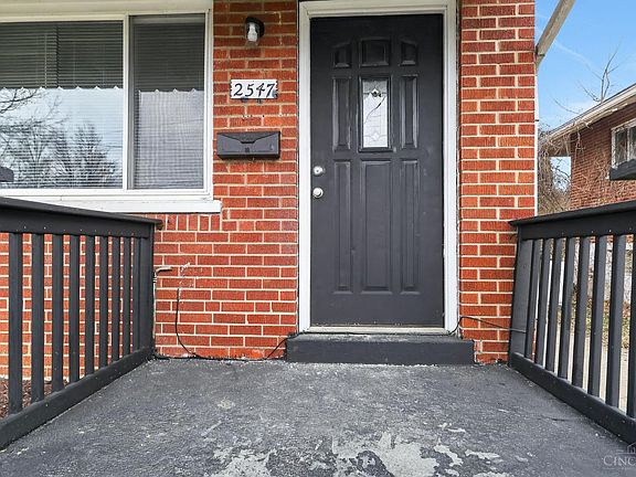 2nd image of 2547 Adams Rd