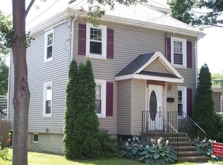 27 Liberty St, Beverly, MA 01915