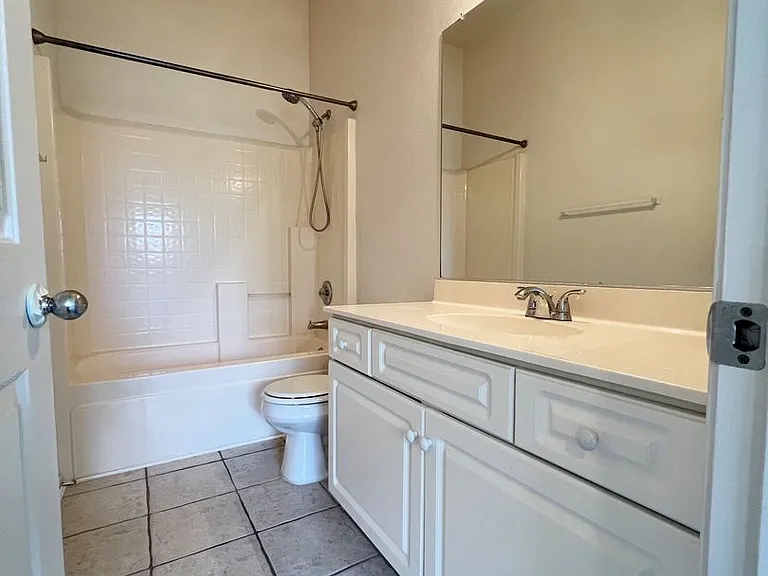 12625 El Camino Real #D — Photo 23