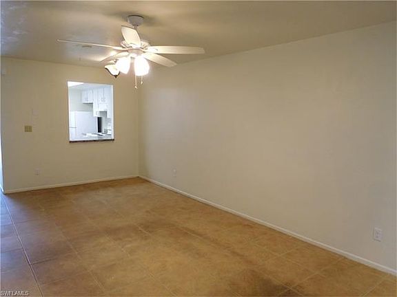 3rd image of 930 SW 47th Ter APT 4