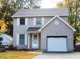 29 Desmond Rd, Rochester, NY 14616