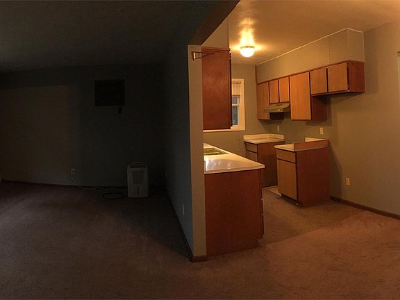 2nd image of 120 W Pine St APT 1