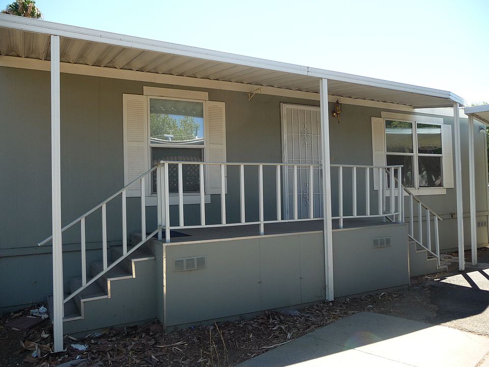 2nd image of 46 Sunset Cir