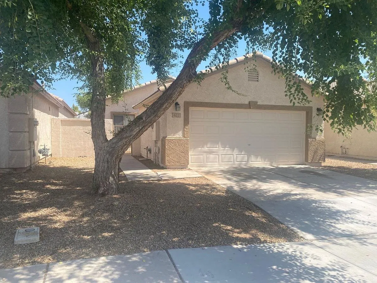 Awesome Home in Chandler — Photo 1