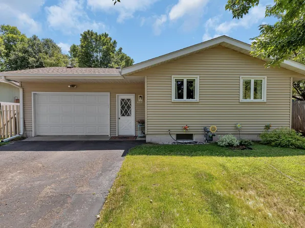 3003 12th St N, Saint Cloud, MN 56303