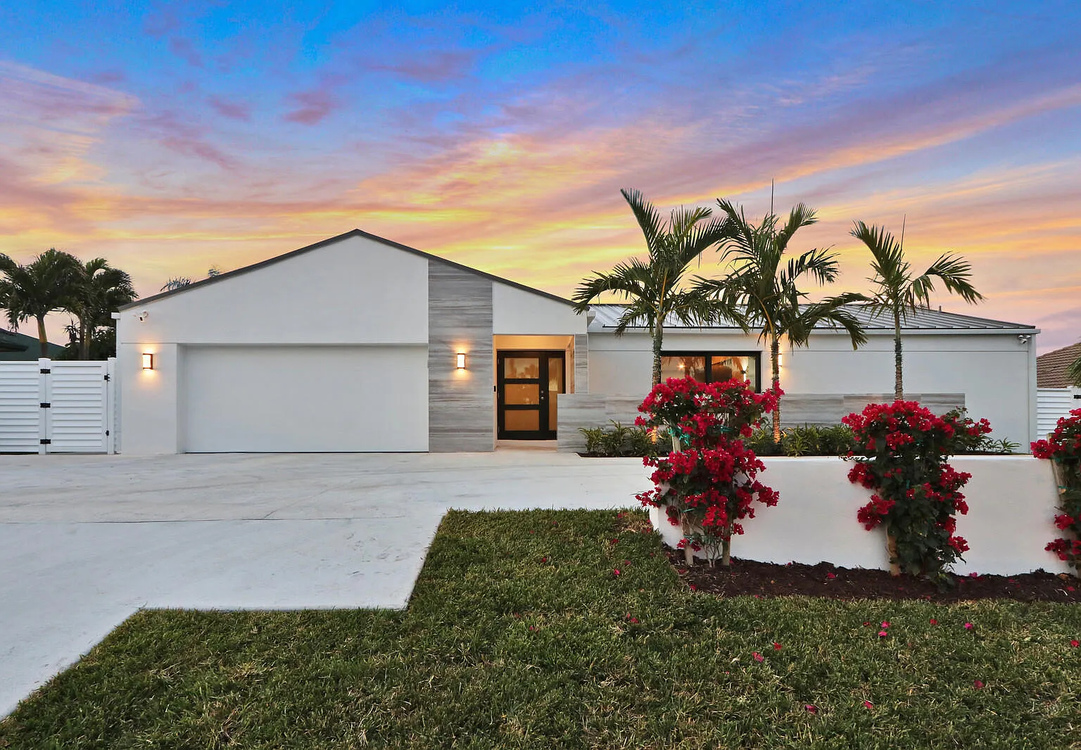 4 bed, 3.0 bath, 2896 sqft, $25,000 — Photo 2
