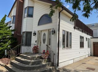 (Undisclosed Address), Point Lookout, NY 11569