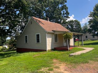5492 Pittsville Rd, Pittsville, VA 24139