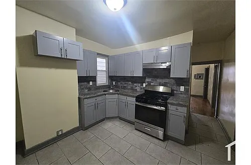 102 S 12th St #1 Photo 1