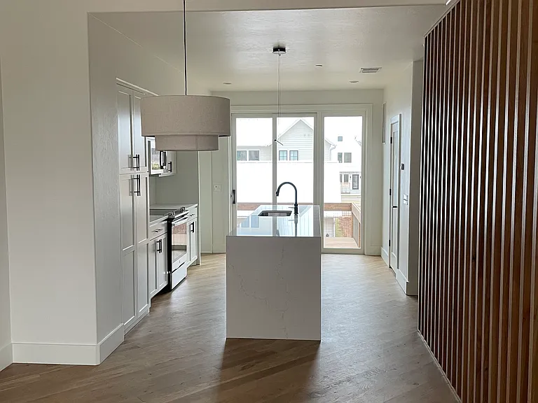 1705 Spoke St #B — Photo 5