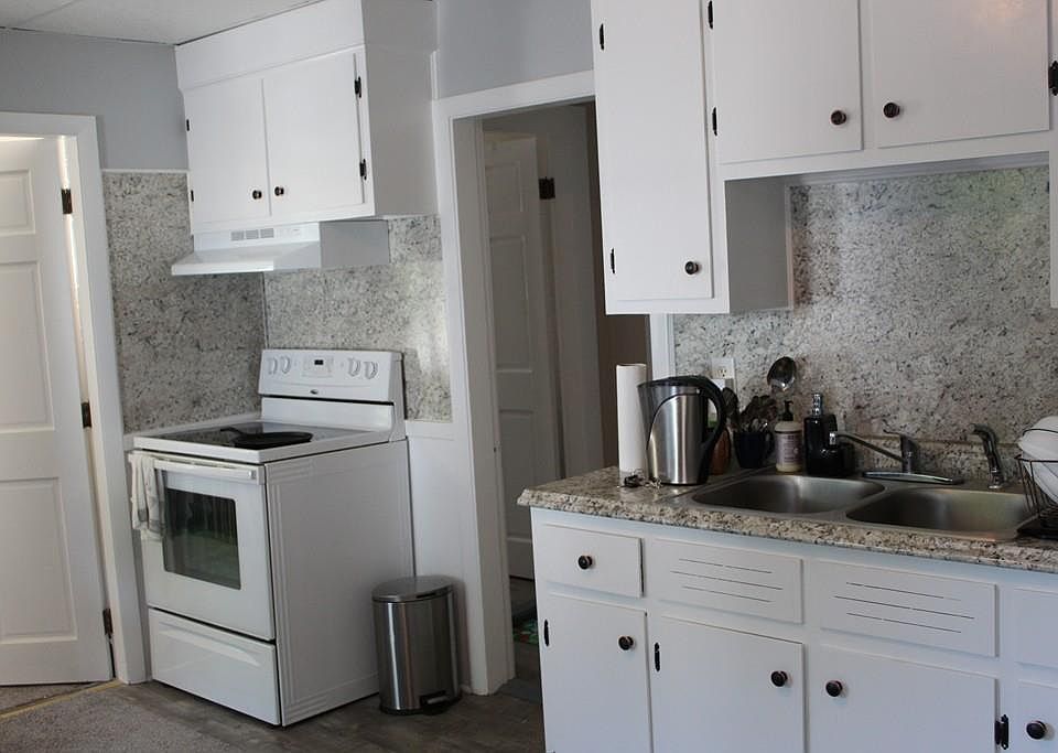 29 Locust St Danvers MA Zillow