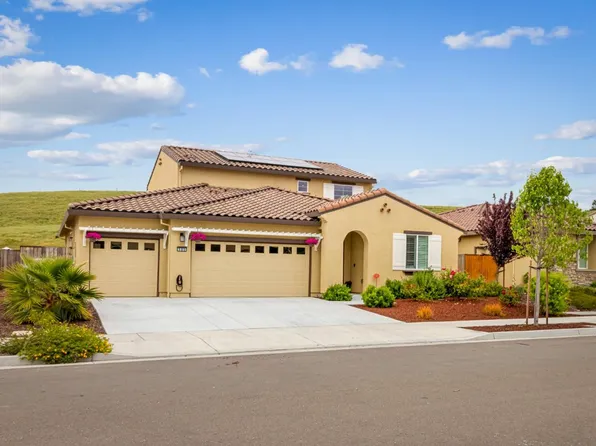 685 Appaloosa Way, Hollister, CA 95023