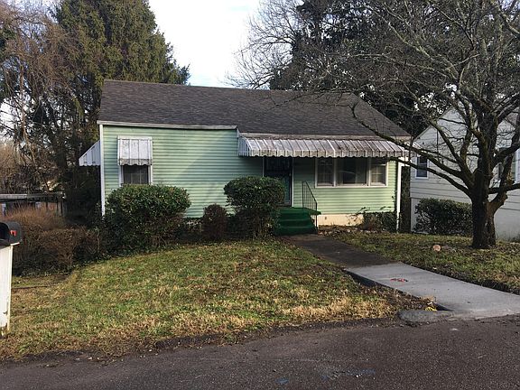 2nd image of 702 Ben Hur Ave