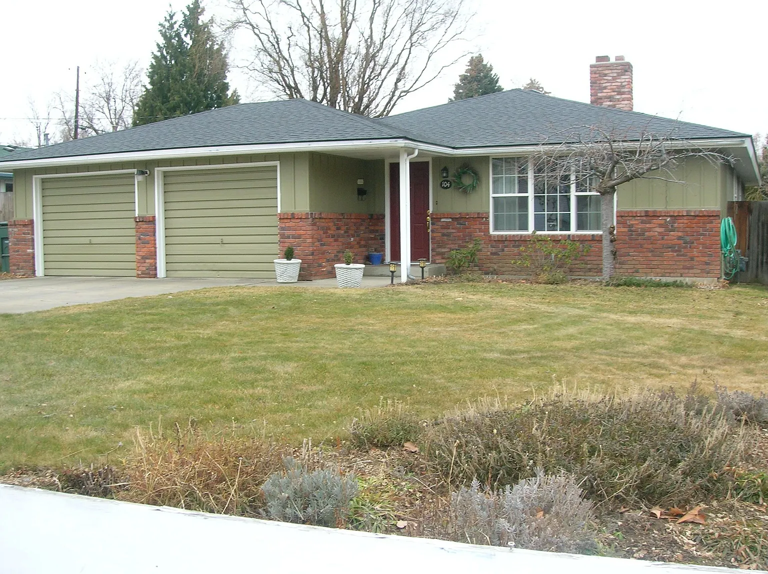 104 N 27th Ave photo 1