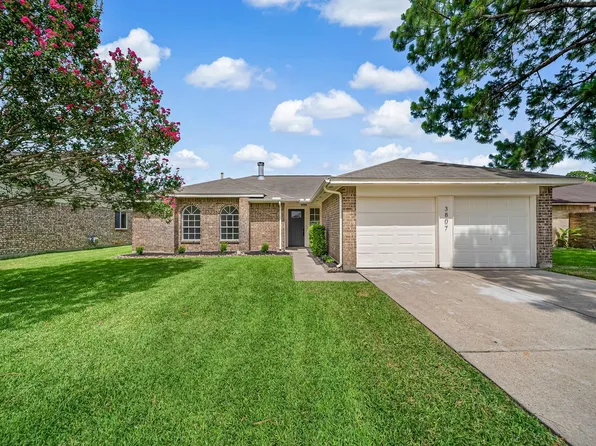 3807 Teakwood Dr, La Porte, TX 77571