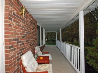 11 Railroad Ln, Readington Twp, NJ 08833