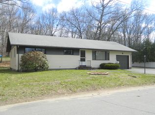 5 Logrien St, Sanford, ME 04073