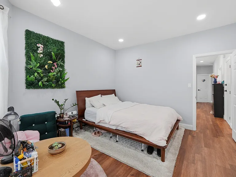 17 Troy St #2 — Photo 10
