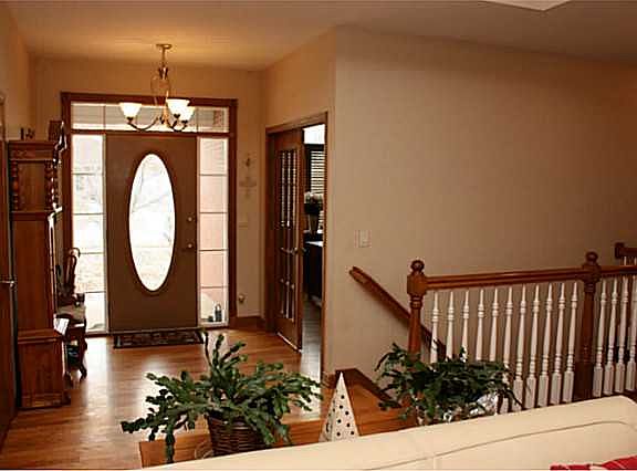 2nd image of 2312 SW Woodbury Ln