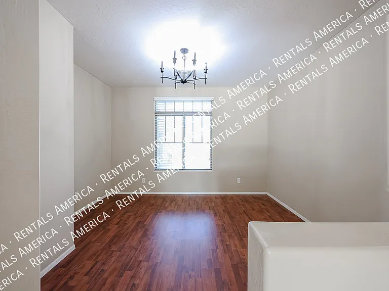 7414 N 88th Ln — Photo 9