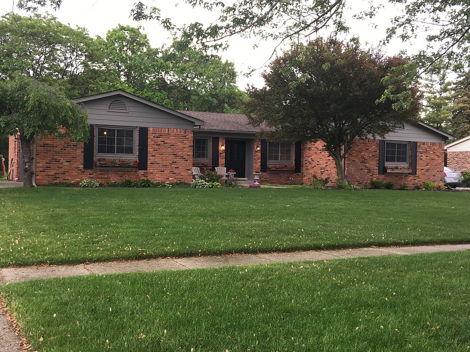 1st image of 54322 Pocahontas Dr