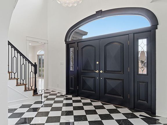 3rd image of 3350 E Fox Grape Street