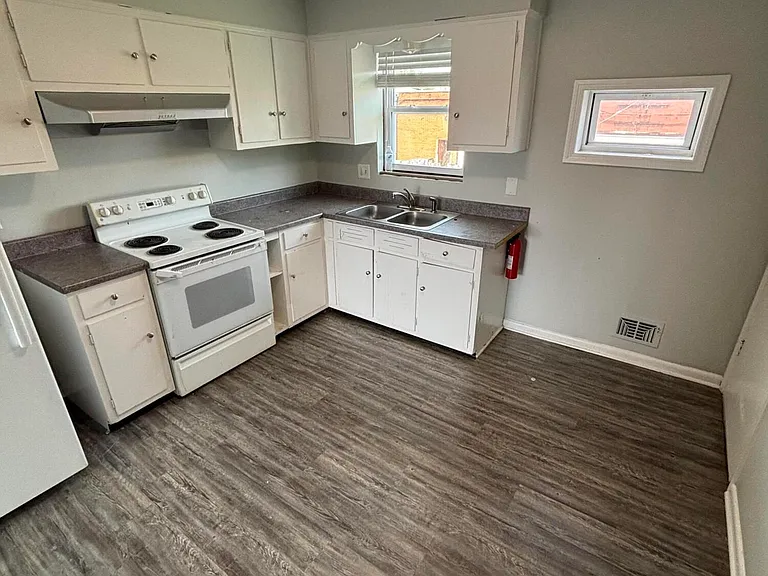 3007 Pamela Way #4 — Photo 8